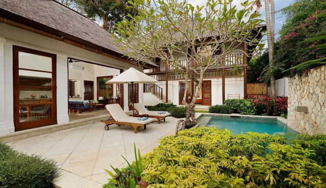 Modern Design 3BR Villa Near Beach in Jimbaran