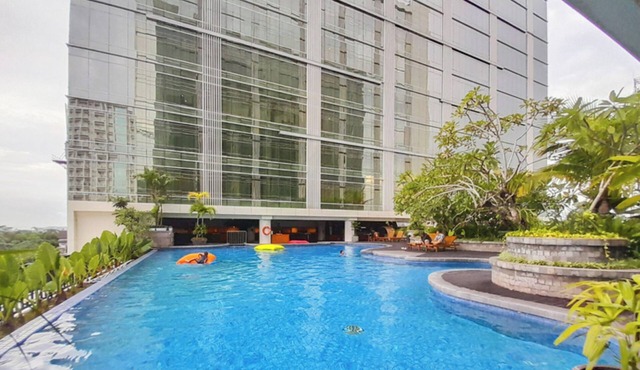 Mountain View Studio for 6 Pax at Mataram City Apartment