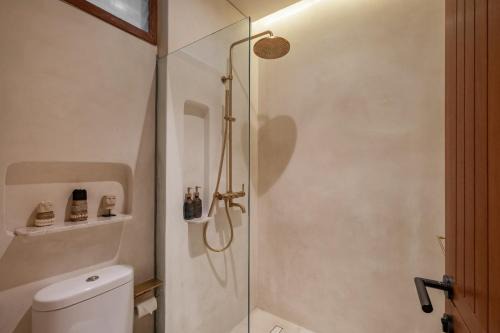 New SASS Villa - Stylish & Modern 3BR at Seminyak in Seminyak