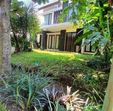 Nirwana Homestay Resort Dago Pakar 3 Bedrooms