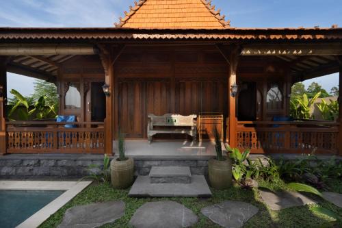 Oemah Joglo 2 Ubud in Mambal