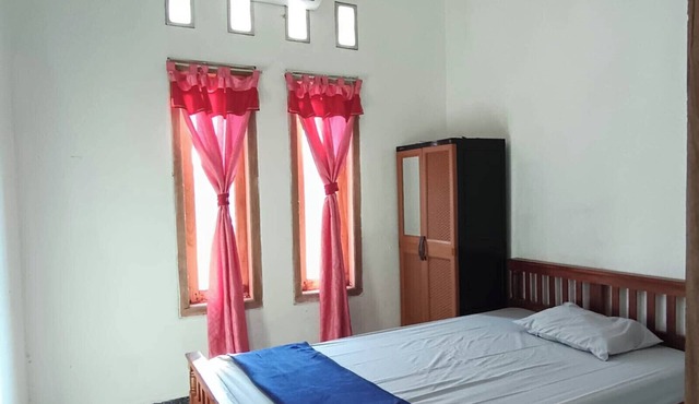Omah Warih Homestay