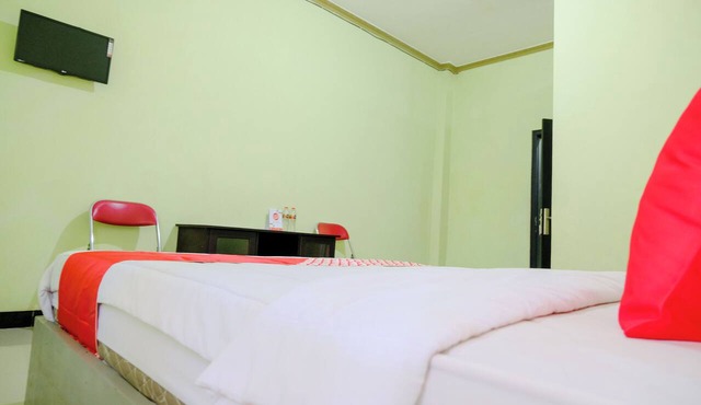 Oyo 2508 Alba Suites Homestay in Tulungagung