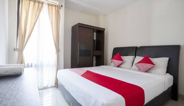 OYO 482 Anika Guest House in Tuban