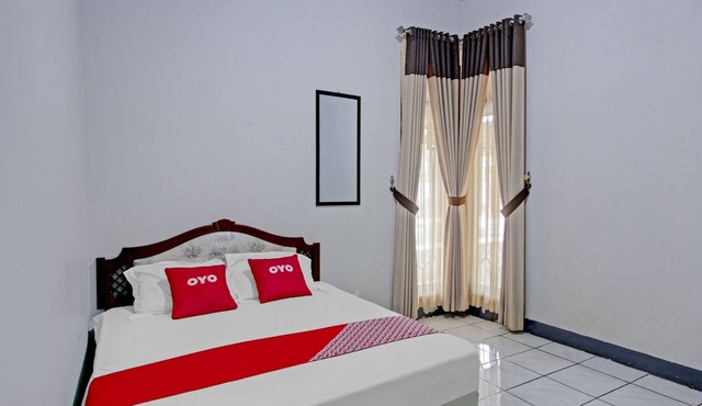 OYO 90543 An-nur Guest House Syariah