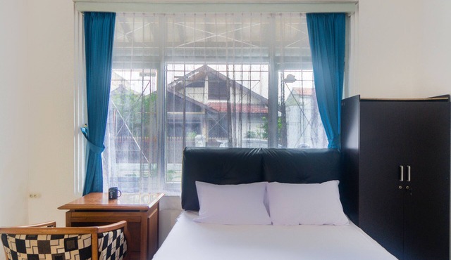 OYO Life 3055 Rumah Enin in Bandung