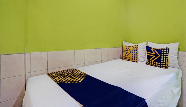 OYO Life 92653 Homestay Griya Nautika Syariah in Surabaya