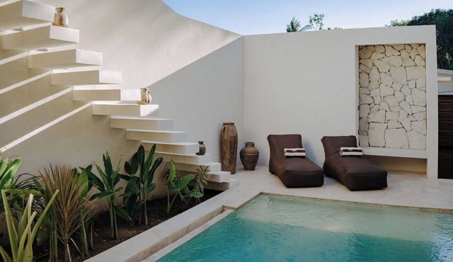 Pleasant 2-bedroom house with AC in charming Kuta
