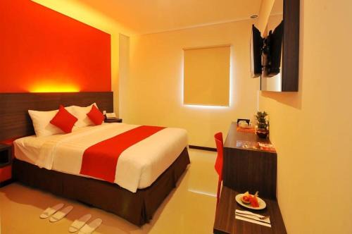 Pratama Hotel & Convention Mataram in Mataram
