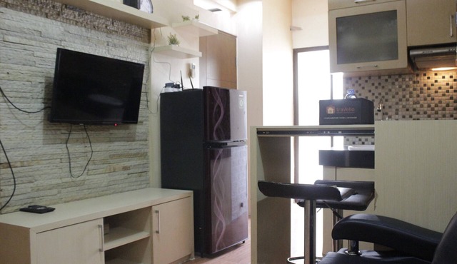 Private & Stylish 2BR at Gateway Apartment Ahmad Yani Cicadas