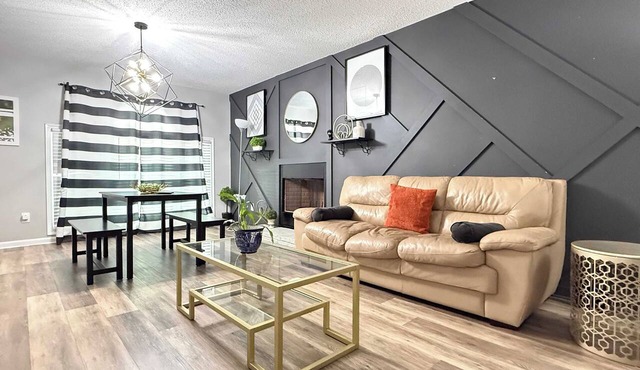 Renovated townhouse in Norcross in Norcross
