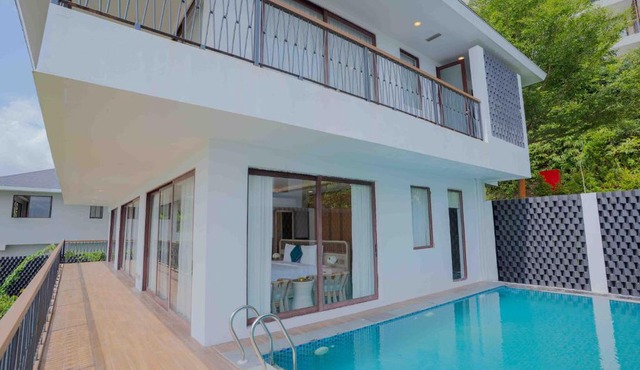 Riahi Villas by Swiss-Belhotel, Nirup Island
