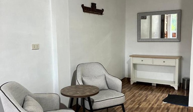 RIO HOMEY Cozy For Couple and Family in Tuktuk Siadong