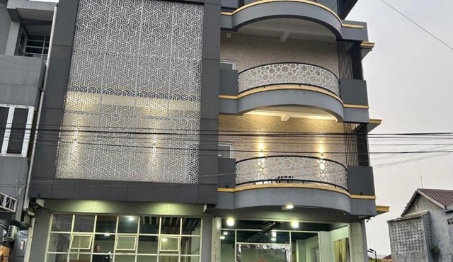 Riverside Smart Hotel