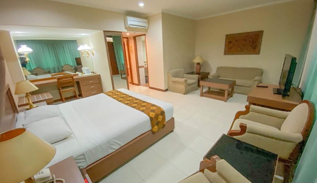 Riyadi Palace Hotel