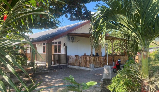 Rocky Homestay Lakey