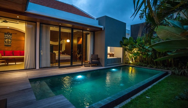 Romantic one bedroom private pool villa in the heart of Legian in Legian