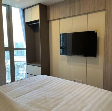 shanghai tower studio netflix sofabed