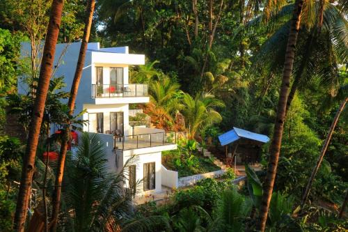 SIRUS Resort Tagulandang in Kisihang