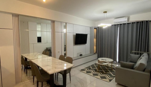 Sky House BSD