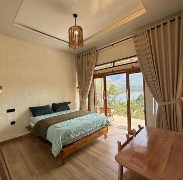 Slash Villa in Silimapuluh