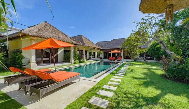 Spacious 4BR - Villa Santai - Central Seminyak