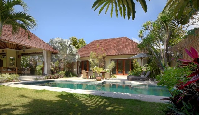 Spacious, 800sqm, Pool and Garden Retreat, Sanur Village in Sanur