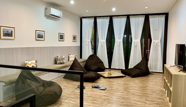 Stay Inn Hostel Jakarta - Adults only