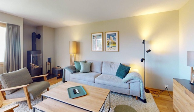 Stylish Family Apartment with Fireplace in Valbella