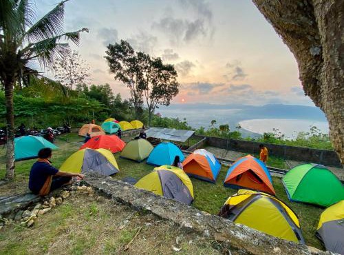 Sunrise & Ocean View Camp Ground - ESP Pacitan