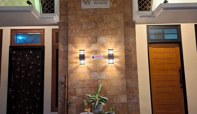 Tentrem Madani