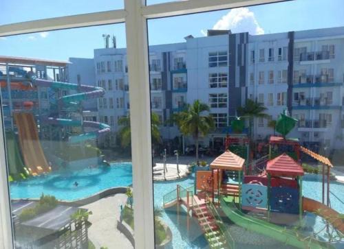 Teras Pentapolis BSB Aquaboom Balikpapan