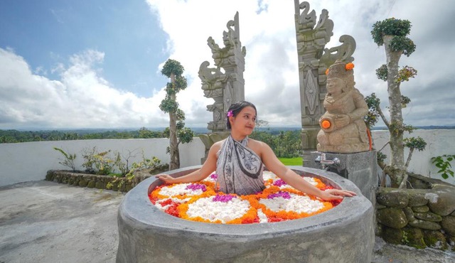 The Alugara Suite & Spa in Tegalalang
