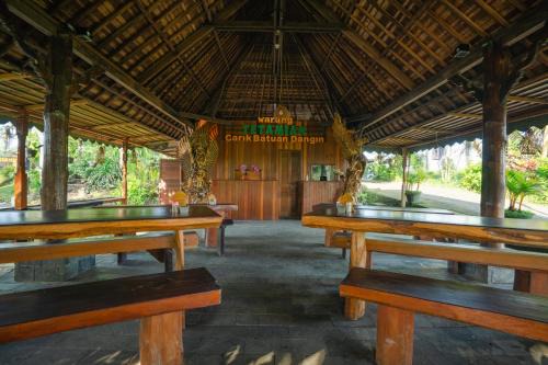 The Tetamian Bali