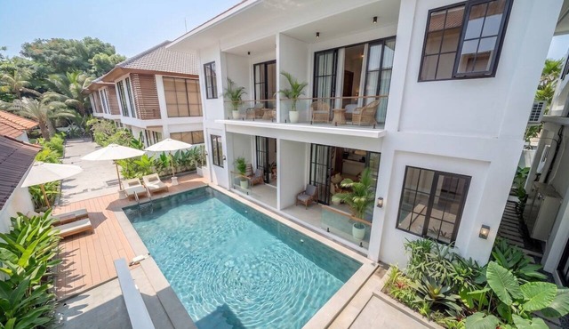 Tranquil 2BR Flat in Central Ubud w Pool & Kitchen in Tegallalang