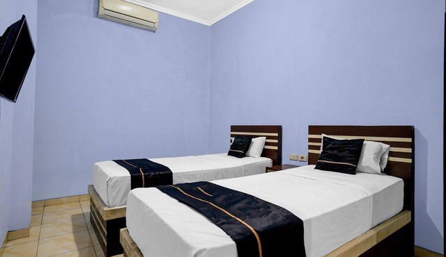 Twin Comfort Near Pahoman Stadium in Lampung