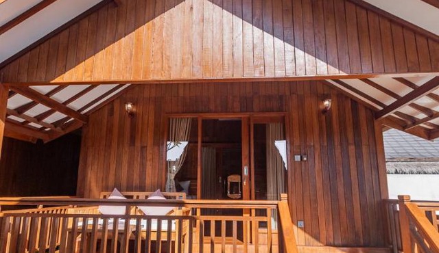 Two Sisters Villa with Pool - Sire