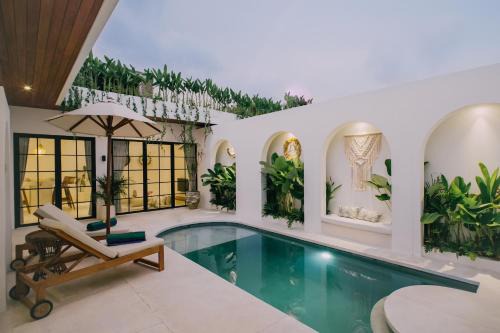 Villa Florita Private Pool, Quiet Canggu in Tumbak Bayuh