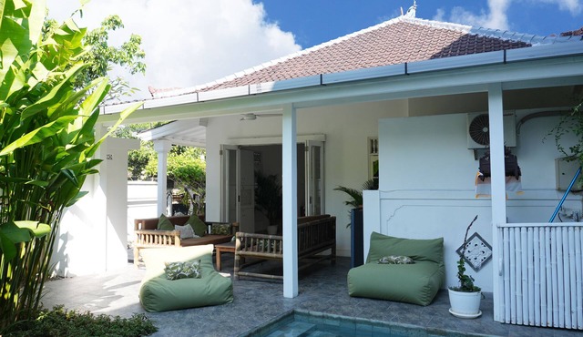 Villa The White House Seminyak