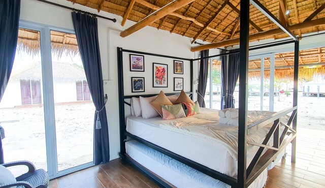 Viovio Beach & Resort in Galang