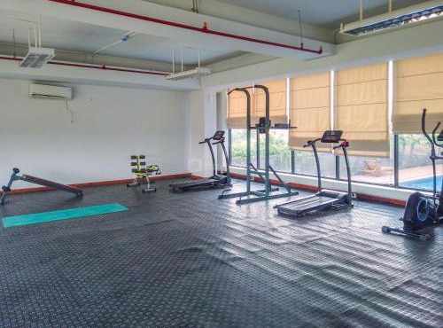 Well Furnished and Comfortable Studio Dave Apartment By Travelio