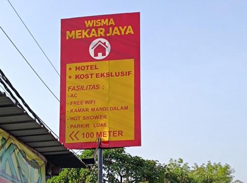 Wisma Mekar Jaya Syariah near Solo Safari Mitra RedDoorz in Karanganyar