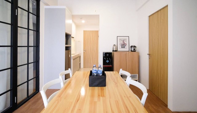Wonderful 2Br Combine At Bale Hinggil Apartment