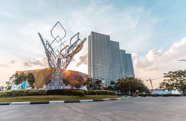 8Rooms@ Grand Kamala Lagoon in Bekasi City