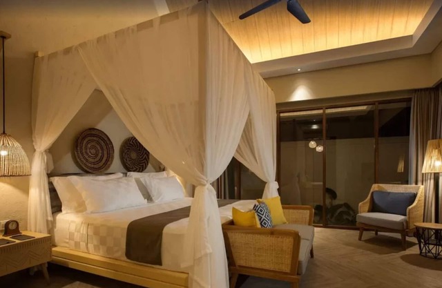 Duplex Villa with Private Pool and Beach Access 6 in Nusa Tenggara Barat