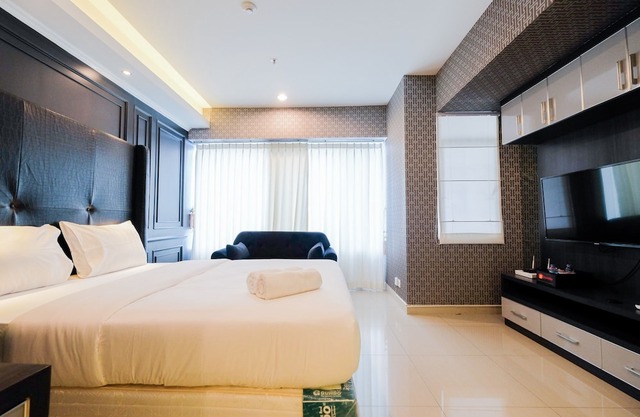 Fabulous Studio Grand Kamala Lagoon Apartment in Kayuringin Jaya