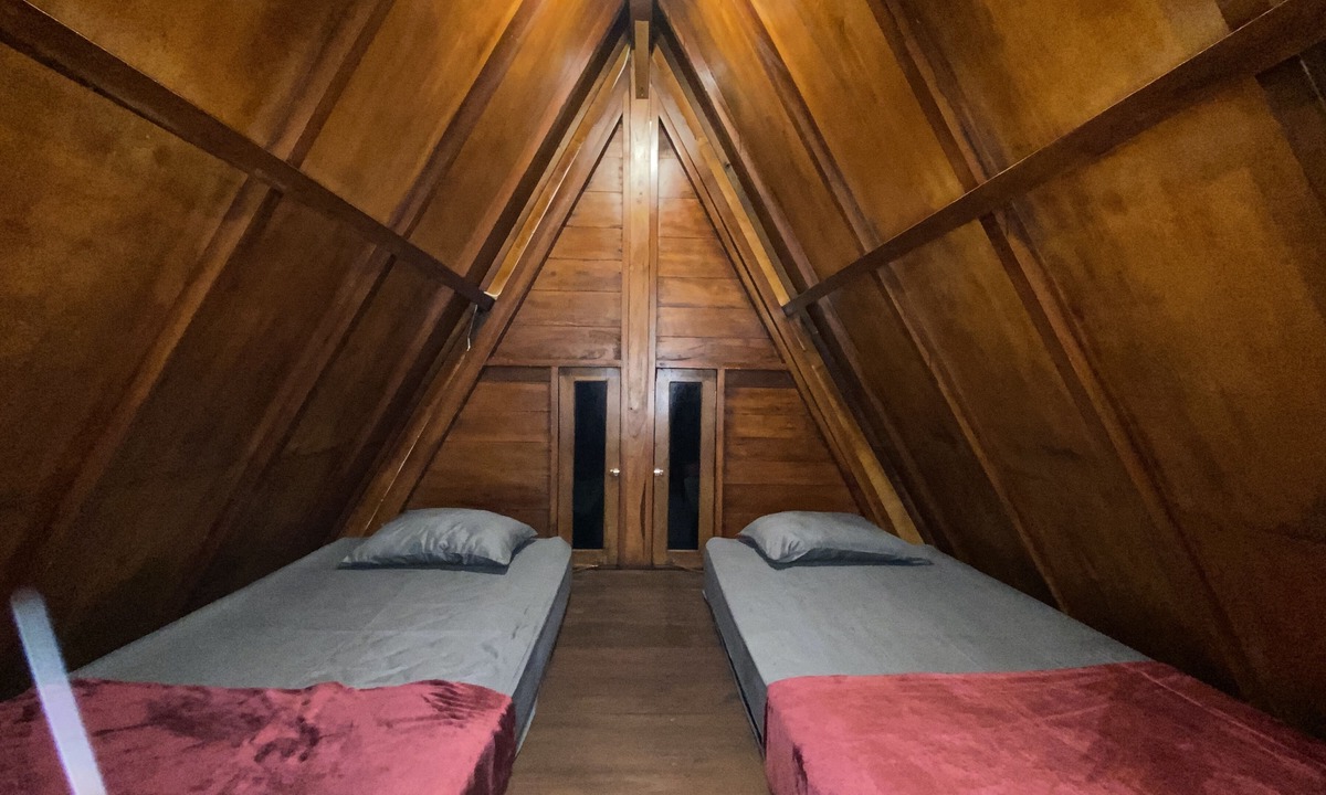 Wonosari House | Sandhya Giri Beach Resort