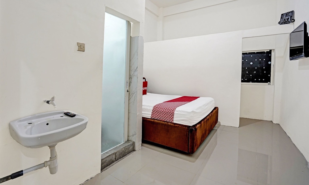 Lamongan Hotel | Hotel O Grand Syariah Hagawa Lamongan Near SPORT CENTER LAMONGAN