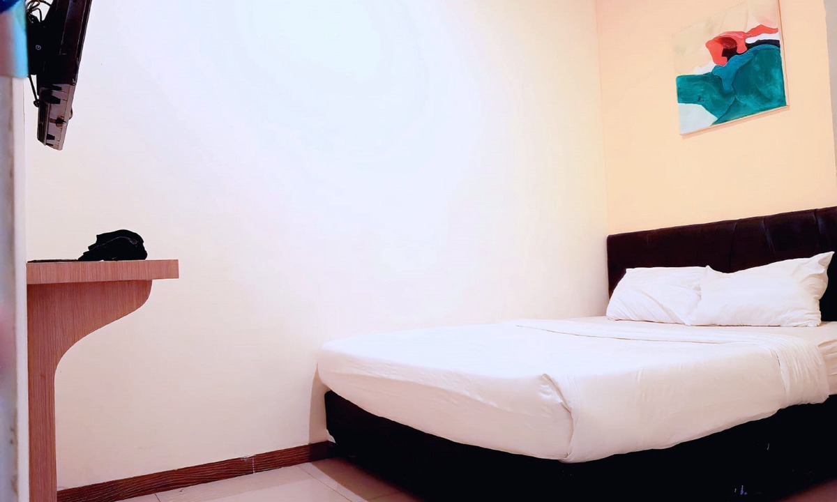 Gubeng Hotel | Flagship 3688 Pot Art