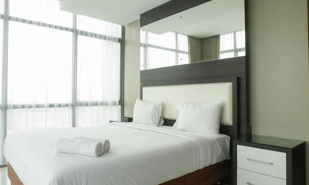 Surabaya Apartment | Vibrant Luxurious 2Br Apartment At Aryaduta Residence Connected To Cito Mall